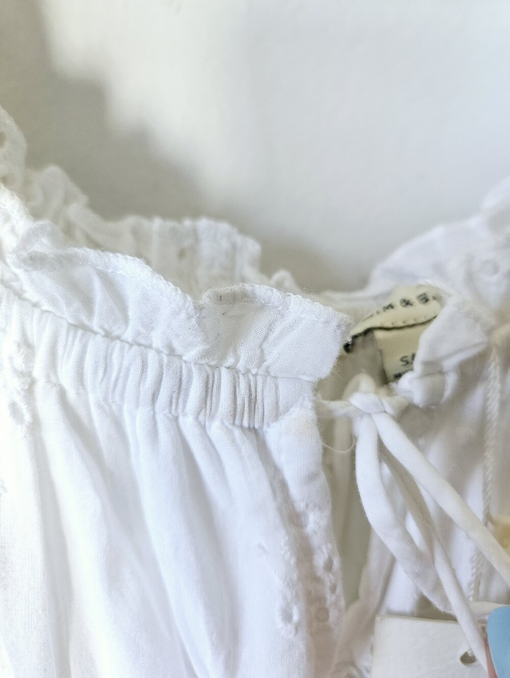 NWT Sim & Sam Ruched Midi Dress Size S White Feminine - Picture 6 of 8